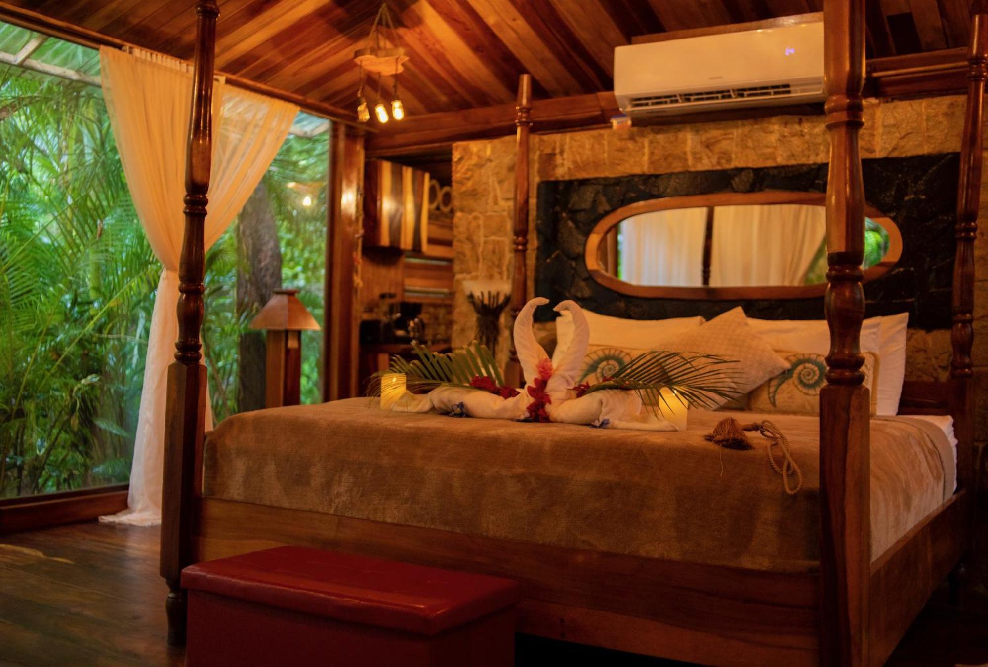 Ocho Artisan Bungalows (Adults Only) Tamarindo Exterior foto